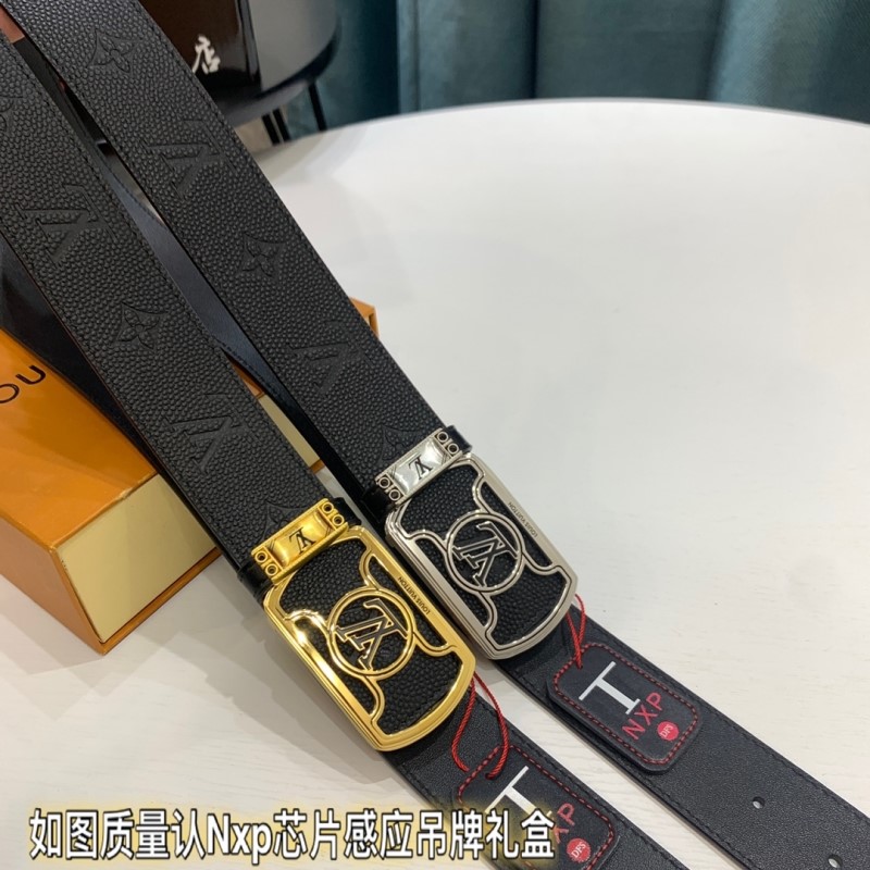 LOUIS VUITTON Belts